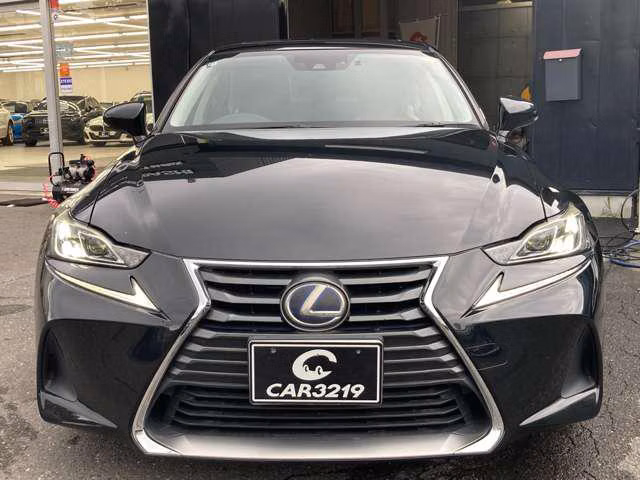 Lexus IS300h