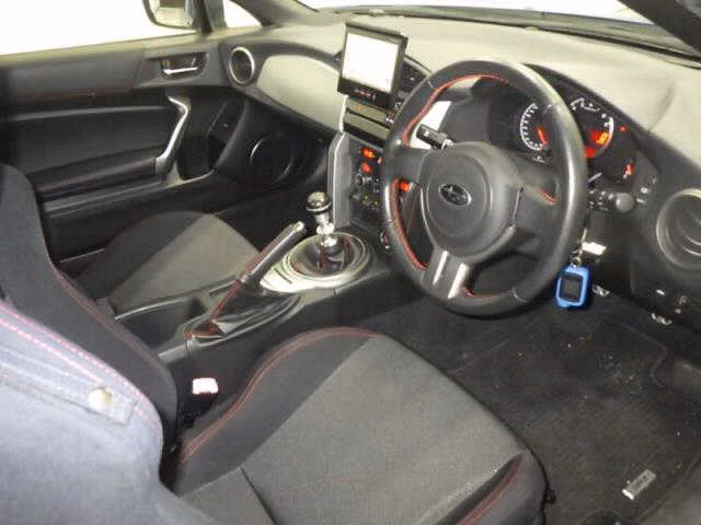 SUBARU BRZ