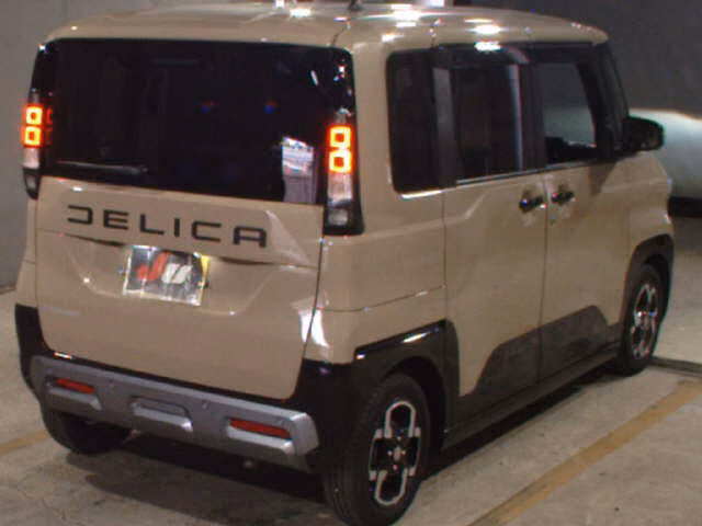 MITSUBISHI DELICA MINI
