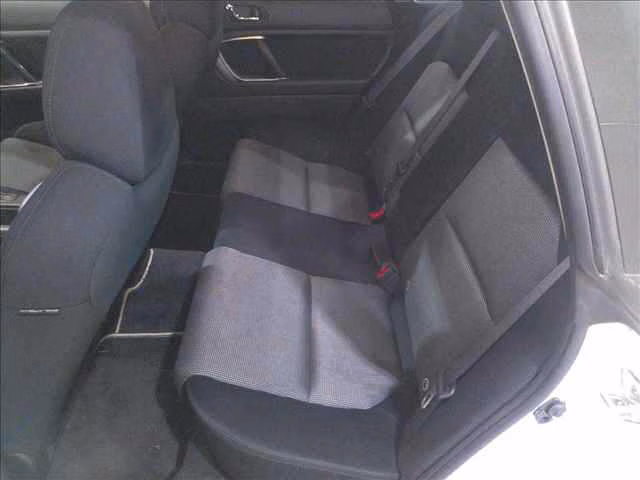 SUBARU LEGACY B4
