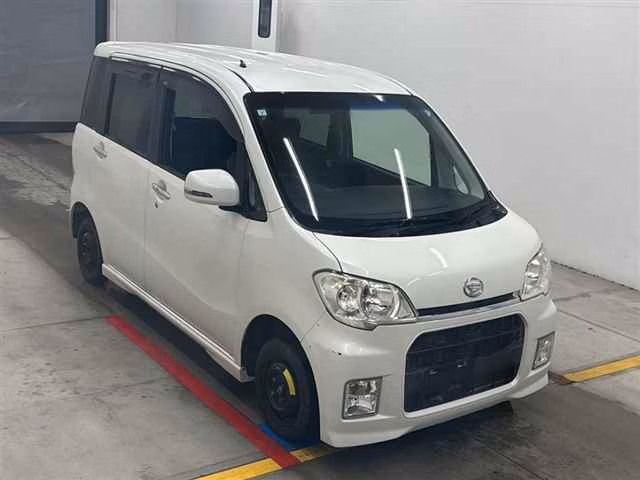 DAIHATSU TANTO EXE