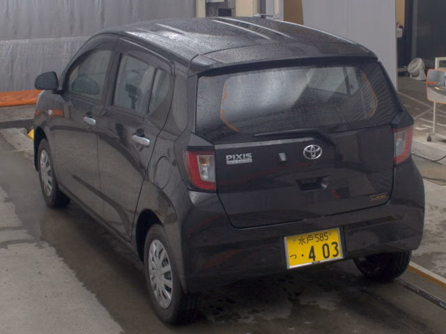 TOYOTA PIXIS EPOCH