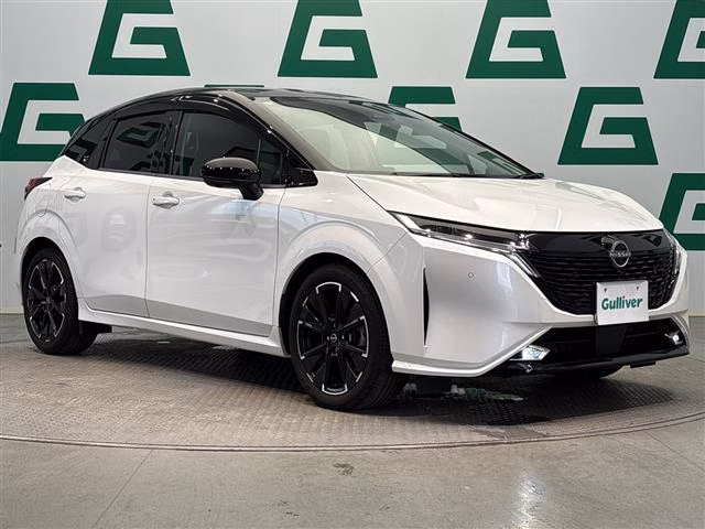 Nissan Aura