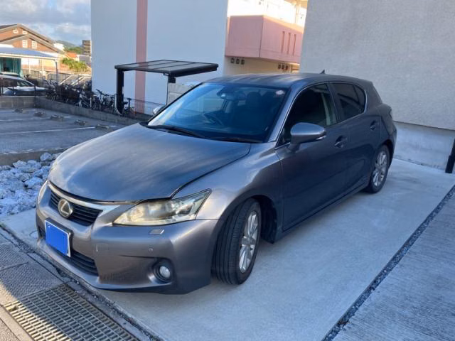 LEXUS CT200H