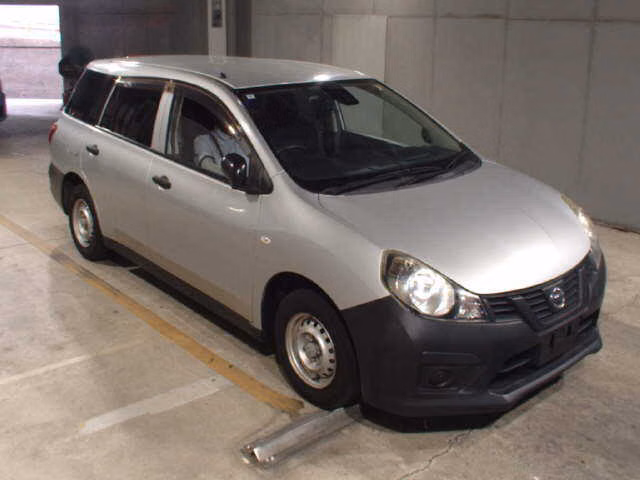 Nissan AD