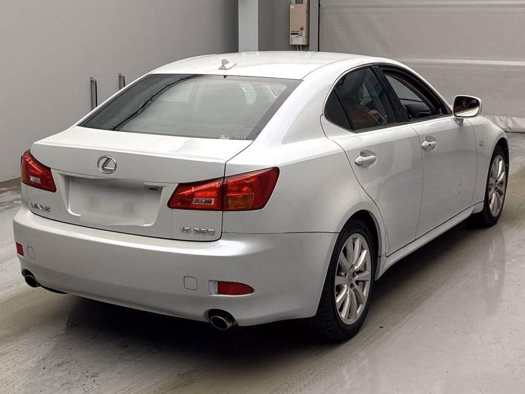 LEXUS IS250