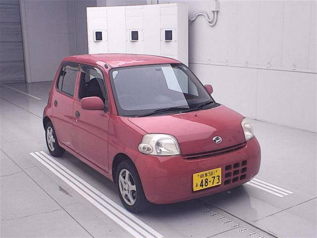 DAIHATSU ESSE