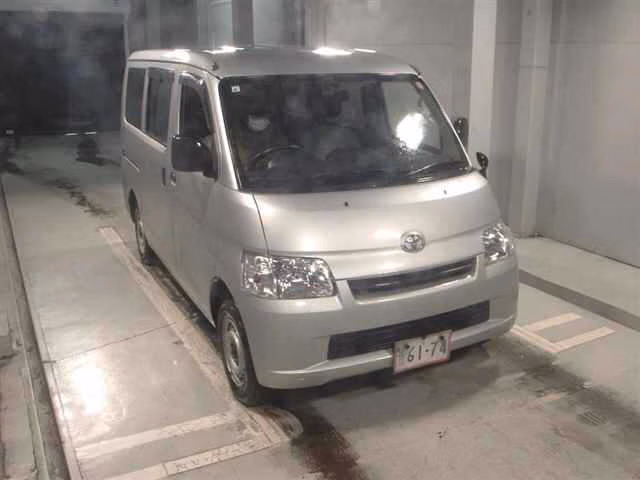 TOYOTA LITE ACE