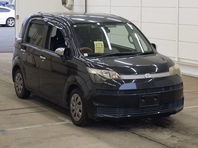 TOYOTA SPADE