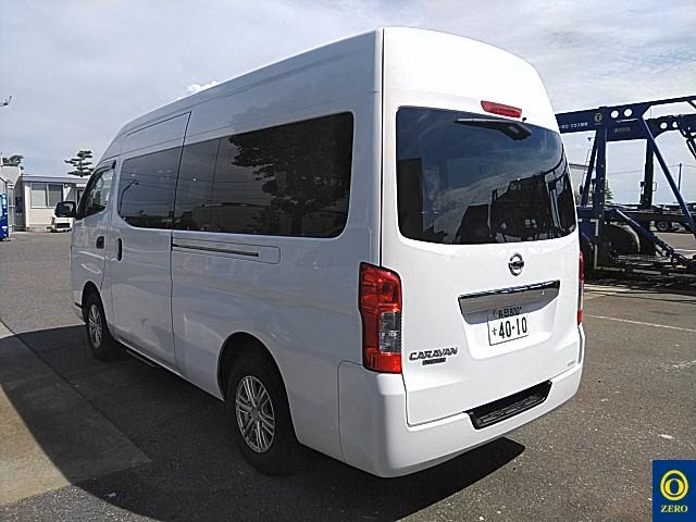 NISSAN NV350 CARAVAN