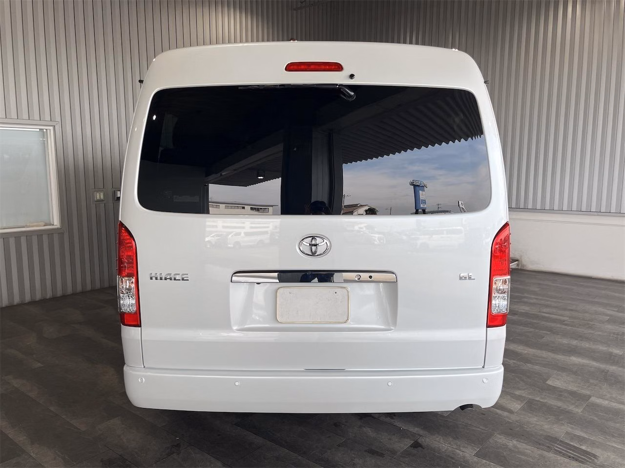 Toyota Hiace
