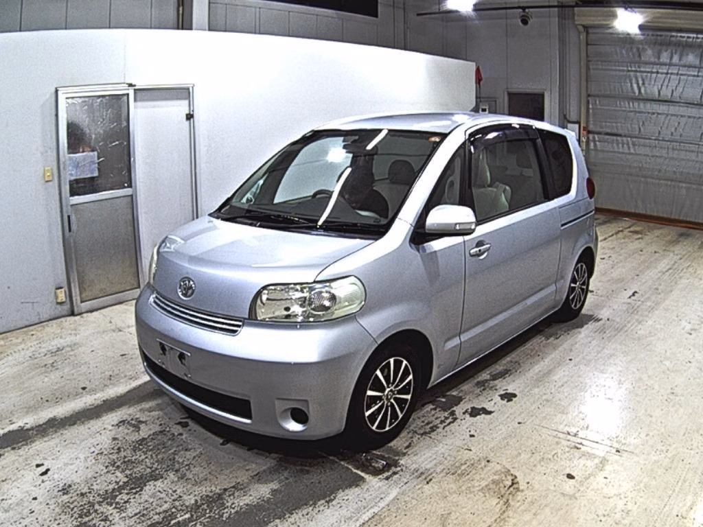 TOYOTA PORTE