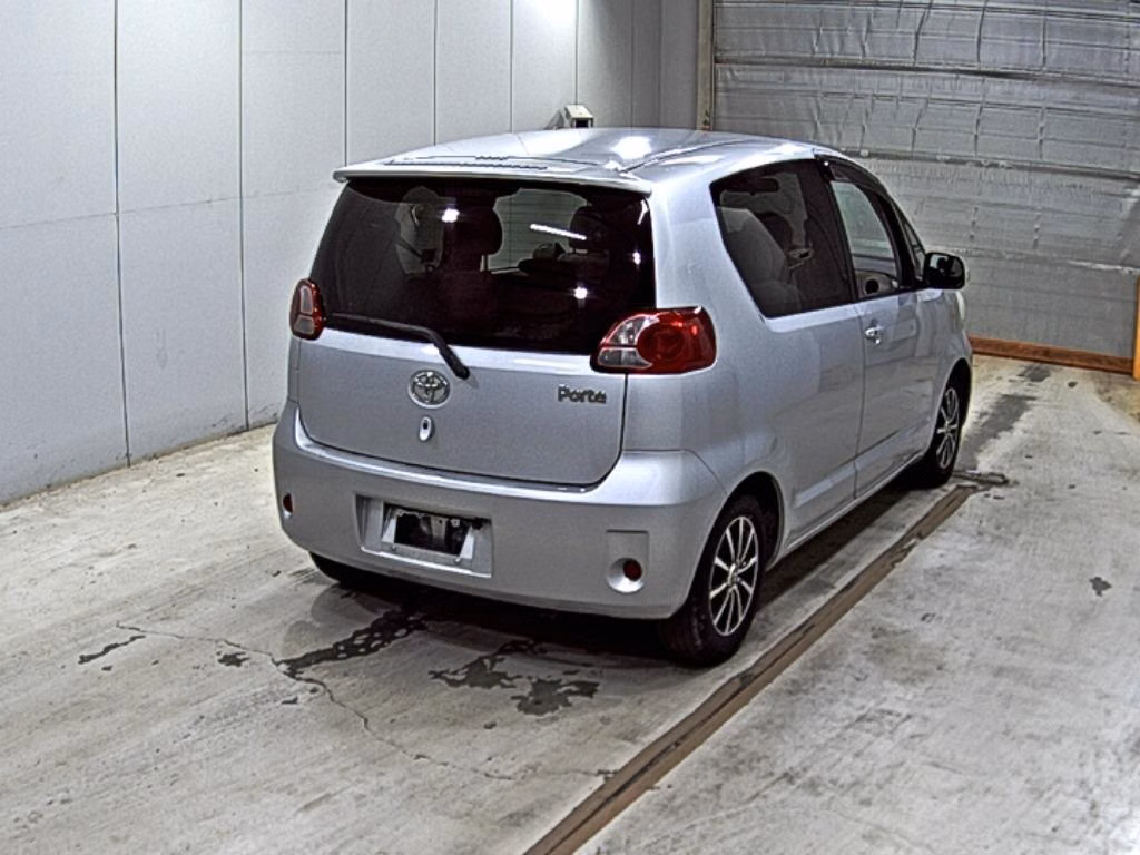 TOYOTA PORTE