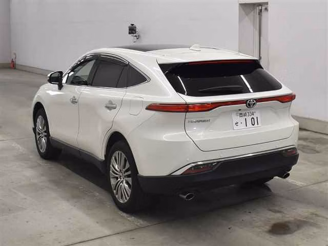 TOYOTA HARRIER