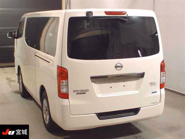NISSAN NV350 CARAVAN