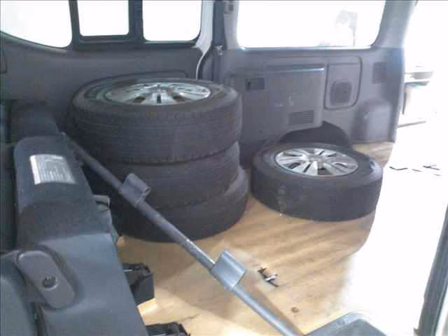NISSAN NV350 CARAVAN