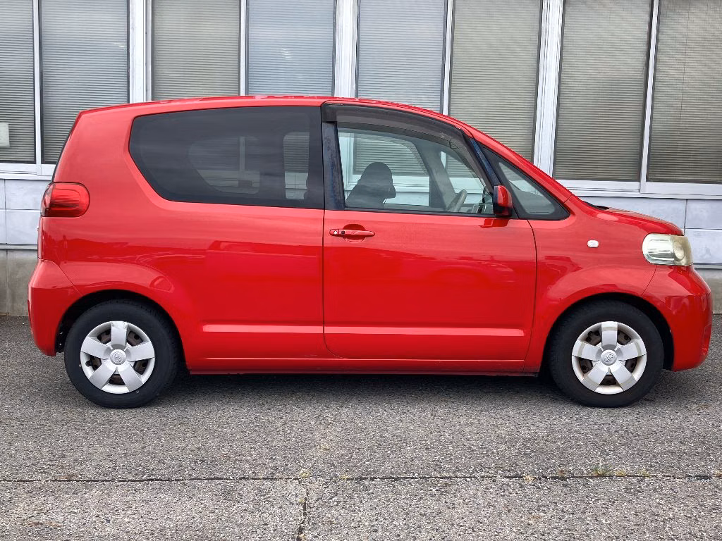 TOYOTA PORTE