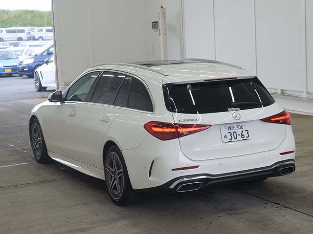 MERCEDES-BENZ C-CLASS