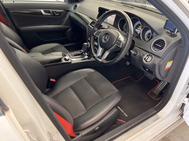 MERCEDES-BENZ C-CLASS