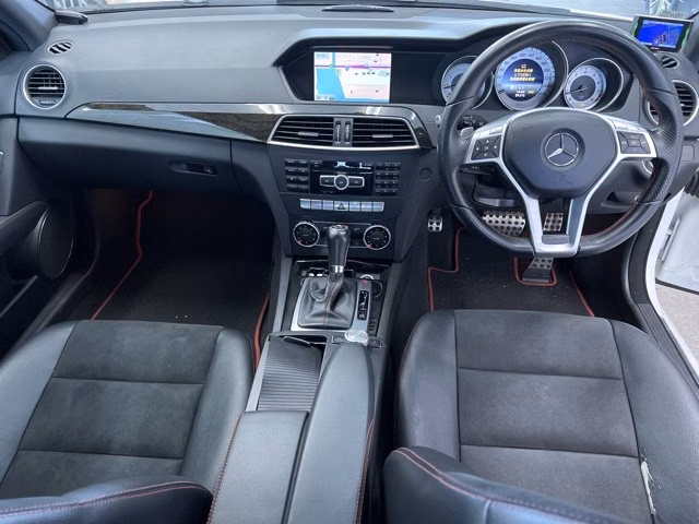 MERCEDES-BENZ C-CLASS