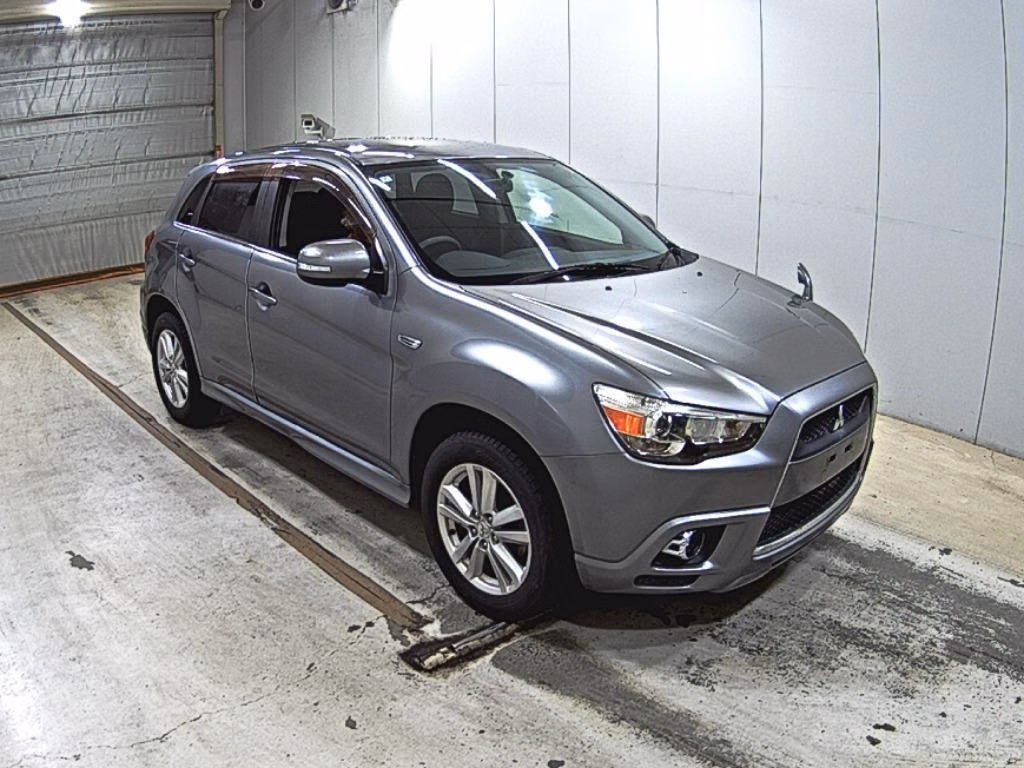 Mitsubishi RVR