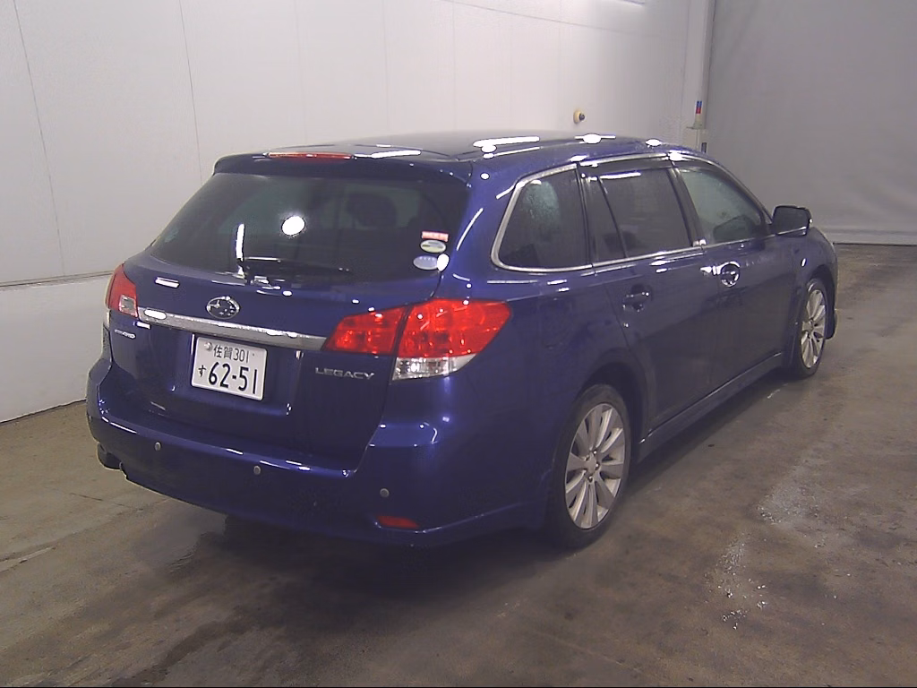 SUBARU LEGACY