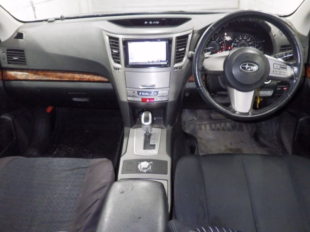 SUBARU LEGACY