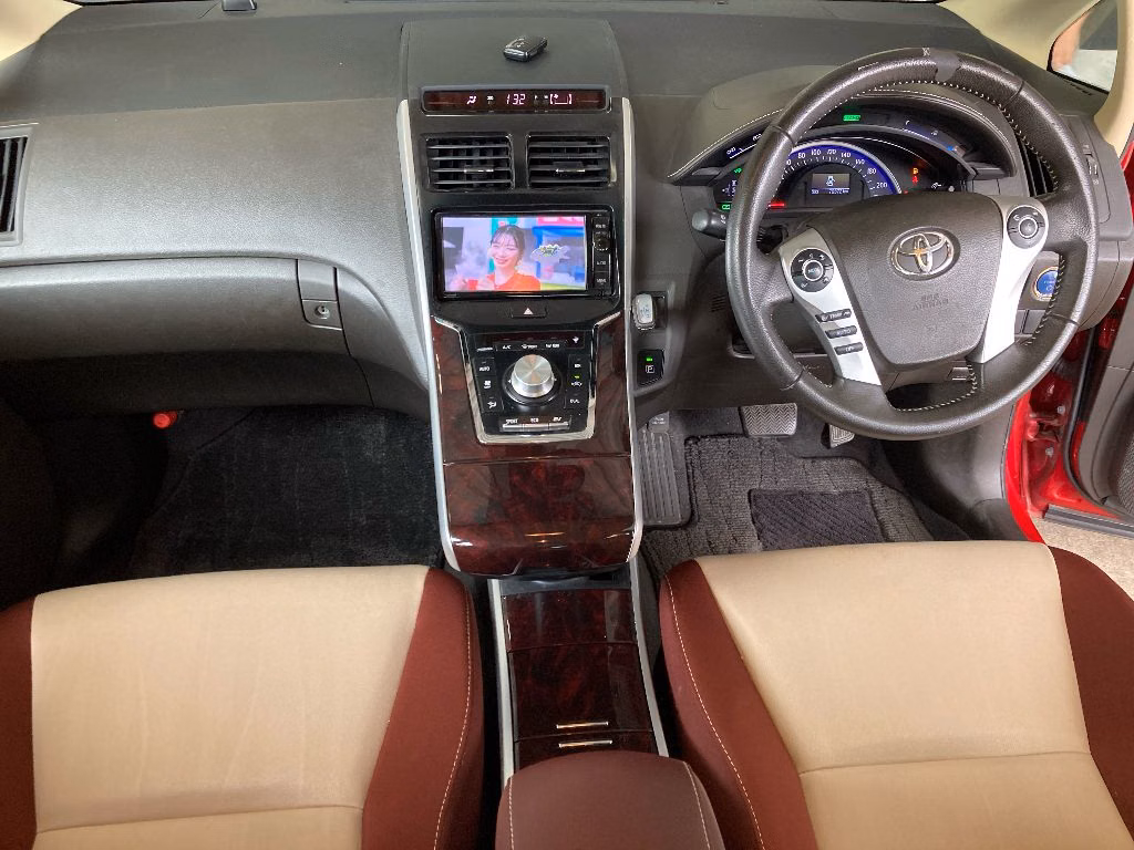 TOYOTA SAI
