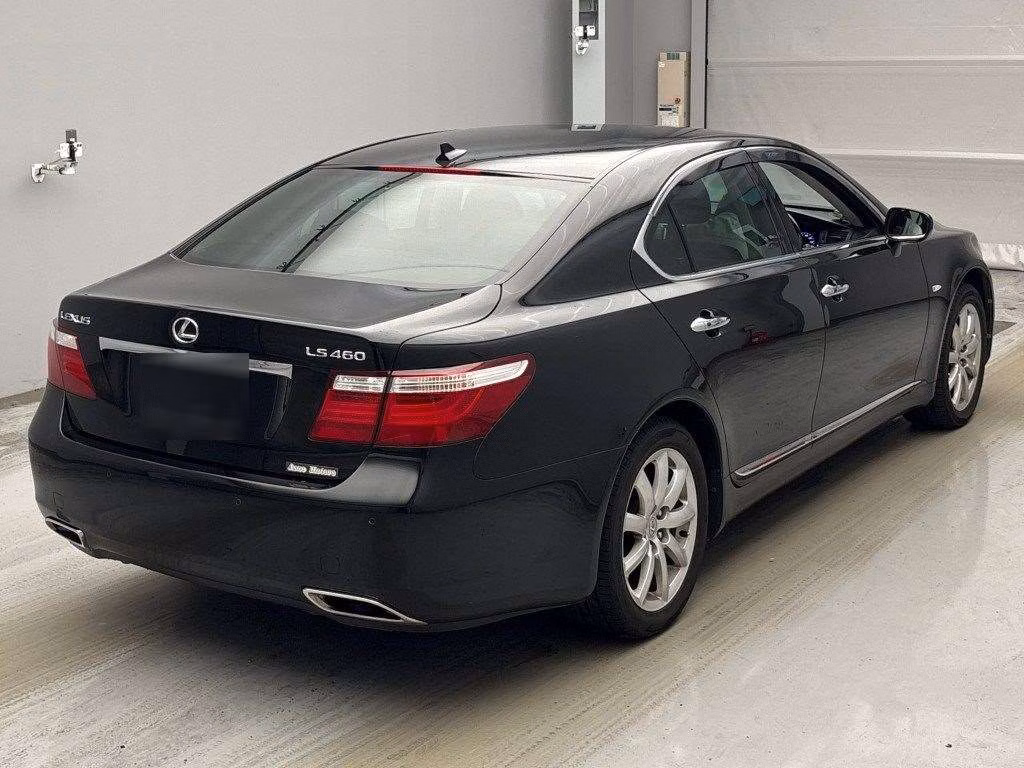LEXUS LS460
