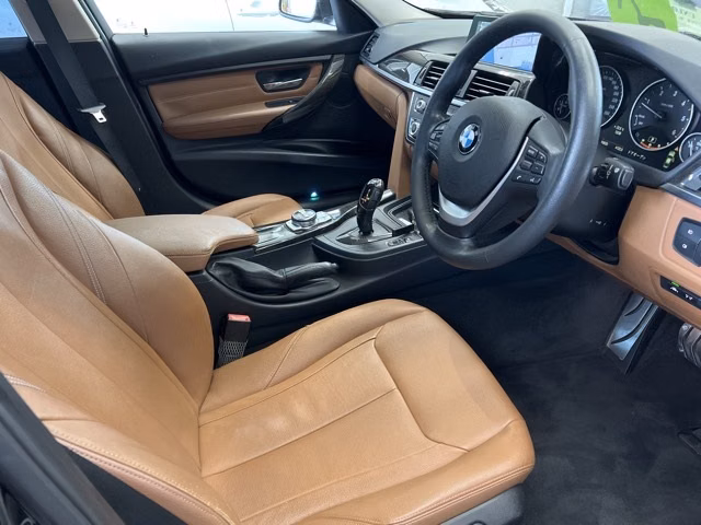 BMW 3-SERIES