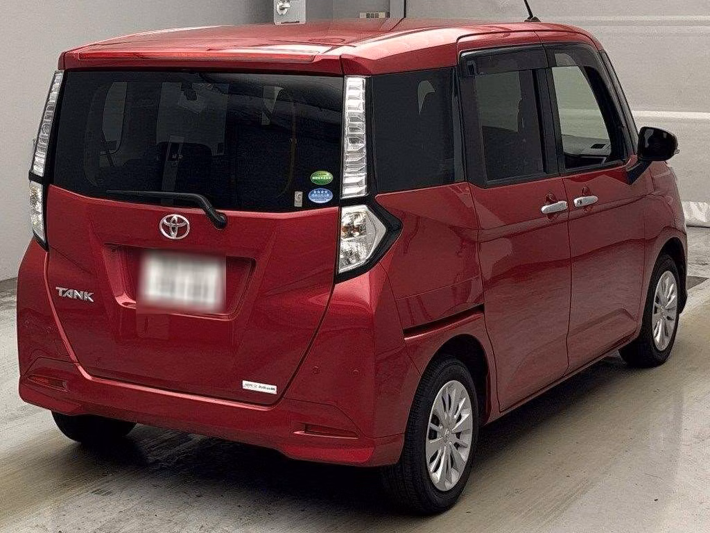 TOYOTA TANK