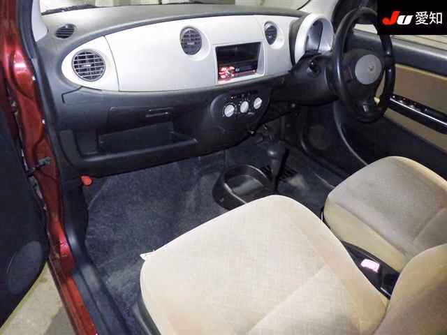 DAIHATSU MIRA GINO