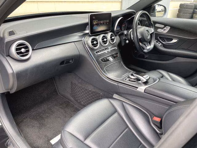 MERCEDES-BENZ C-CLASS