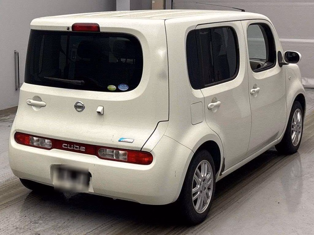 NISSAN CUBE