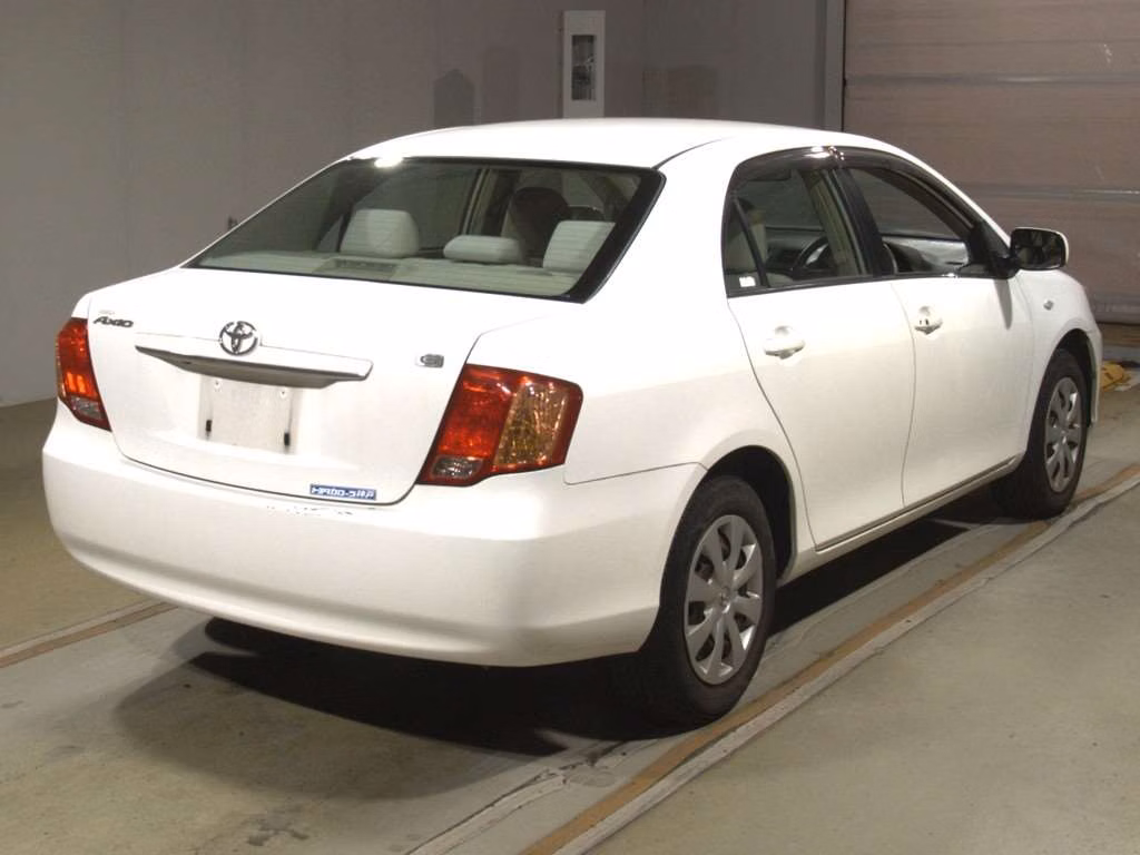 TOYOTA COROLLA AXIO