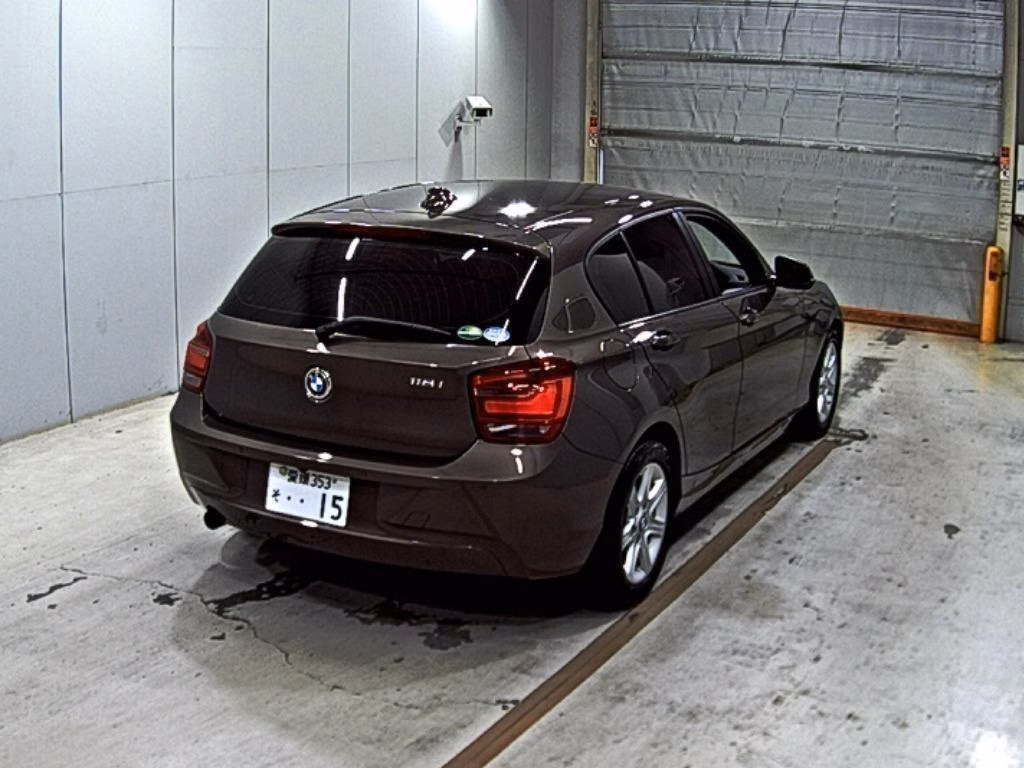 BMW 1-SERIES