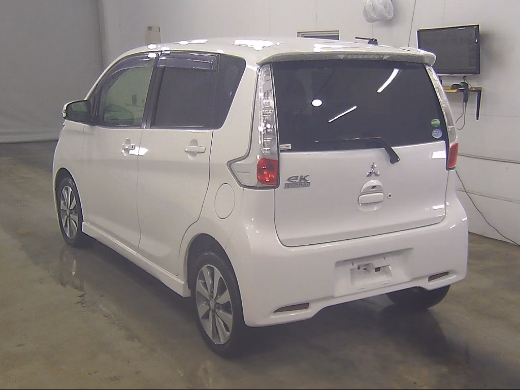 MITSUBISHI EK CUSTOM