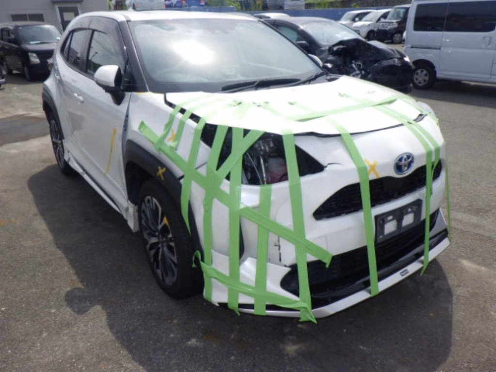 TOYOTA YARIS CROSS
