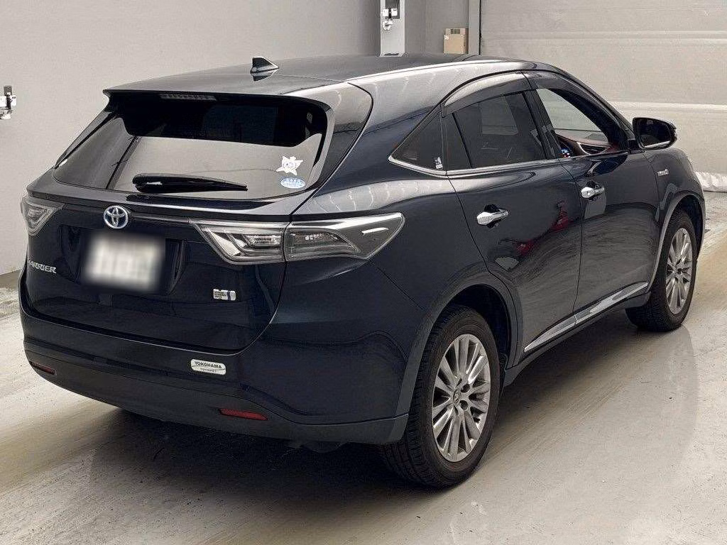 TOYOTA HARRIER
