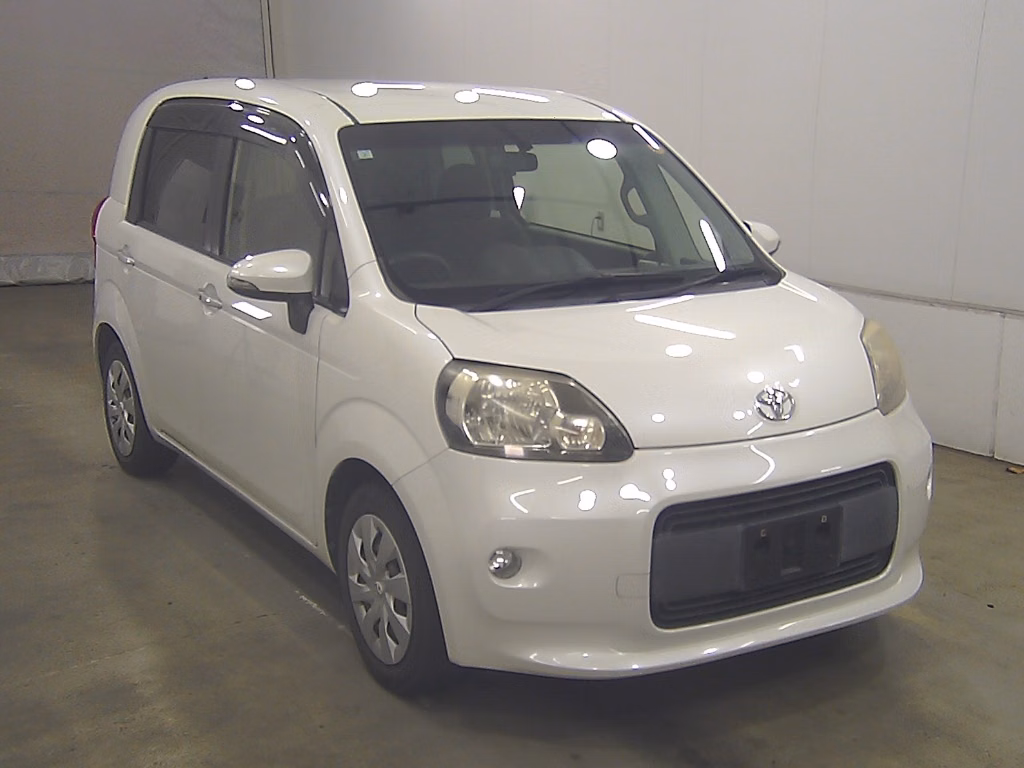 TOYOTA PORTE
