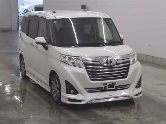 TOYOTA TANK