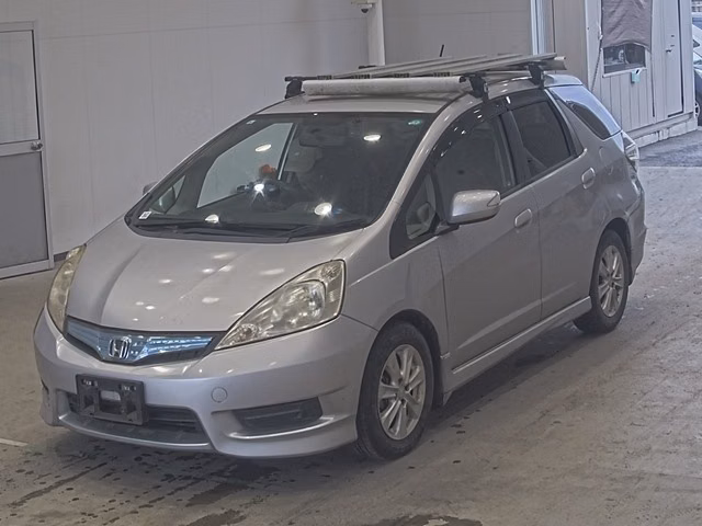 HONDA FIT SHUTTLE