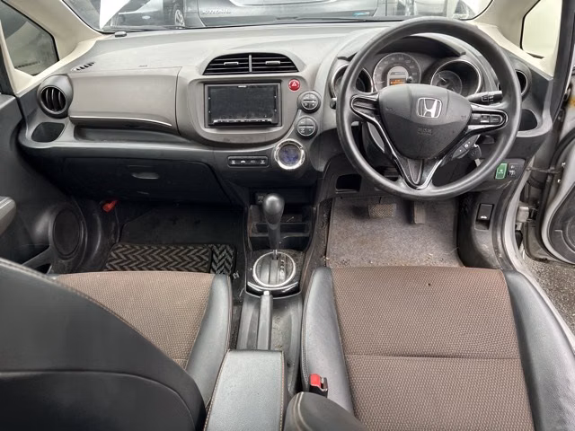 HONDA FIT SHUTTLE
