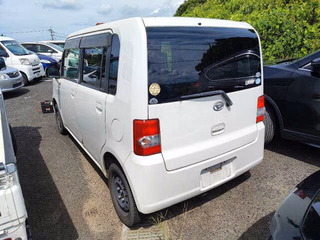 DAIHATSU MOVE CONTE