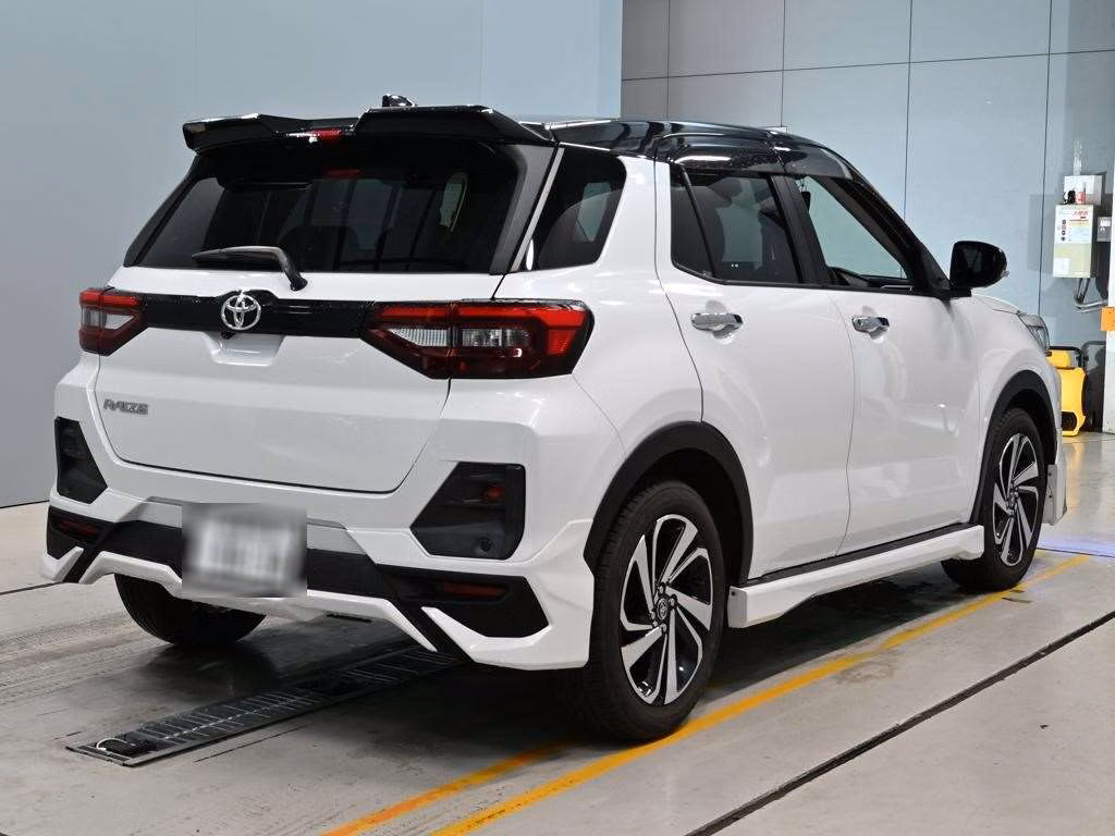 TOYOTA RAIZE