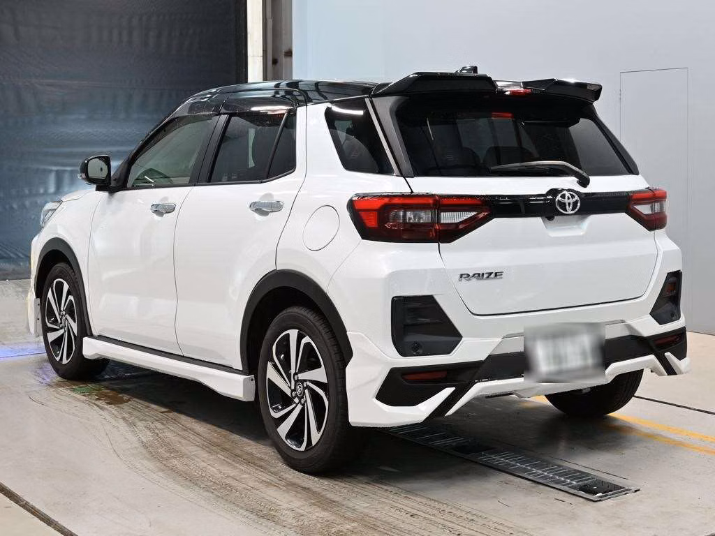 TOYOTA RAIZE