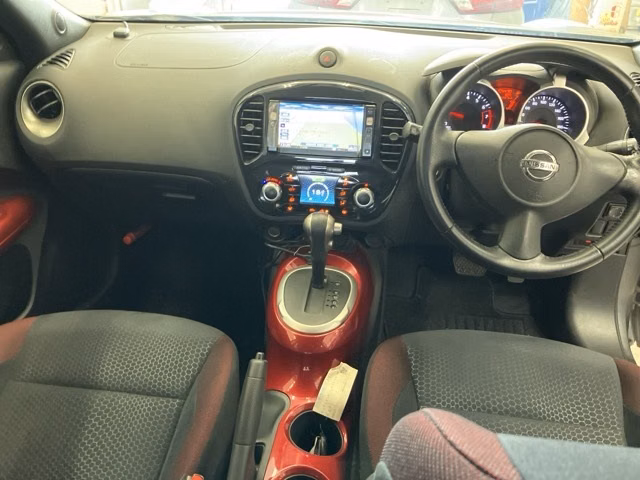 NISSAN JUKE