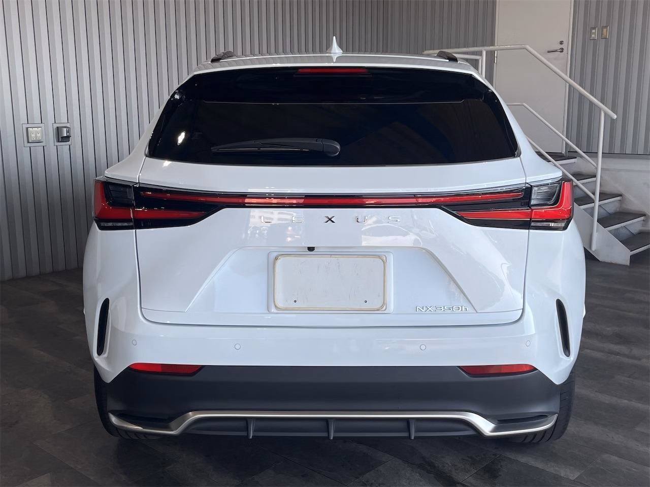 Lexus NX350h