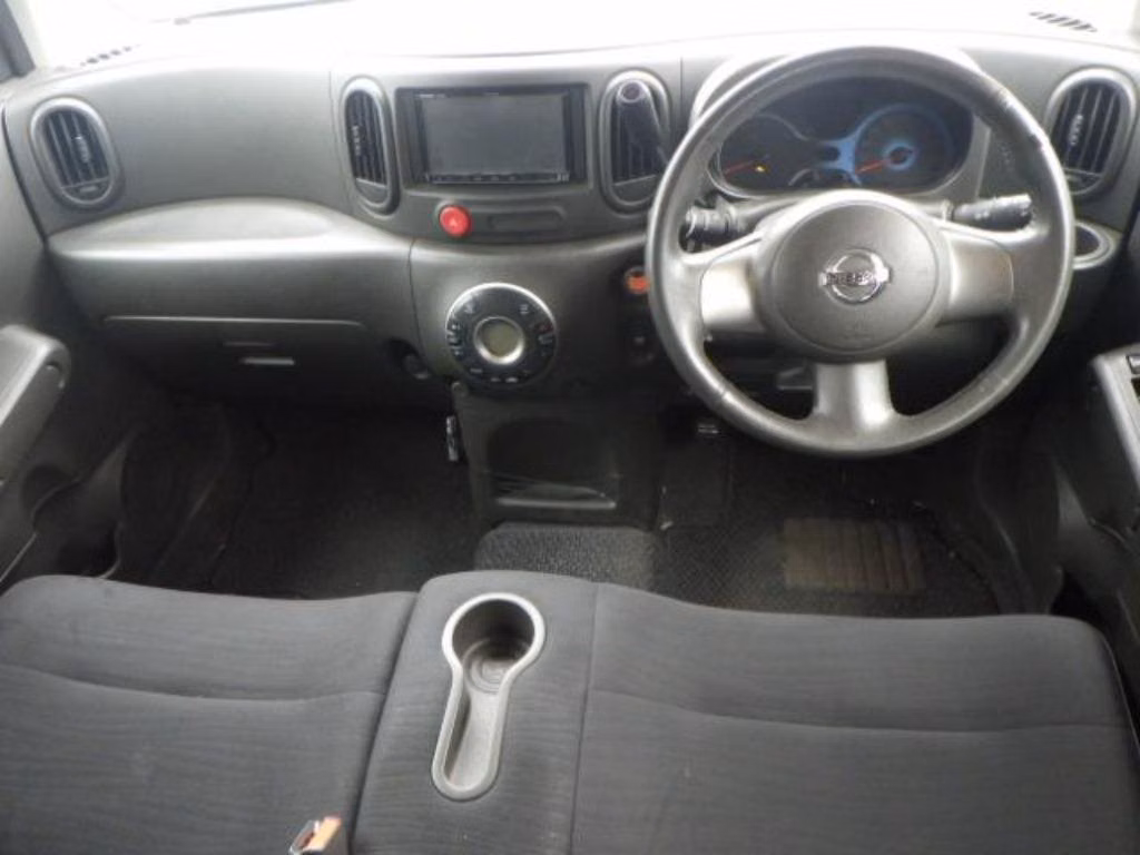NISSAN CUBE
