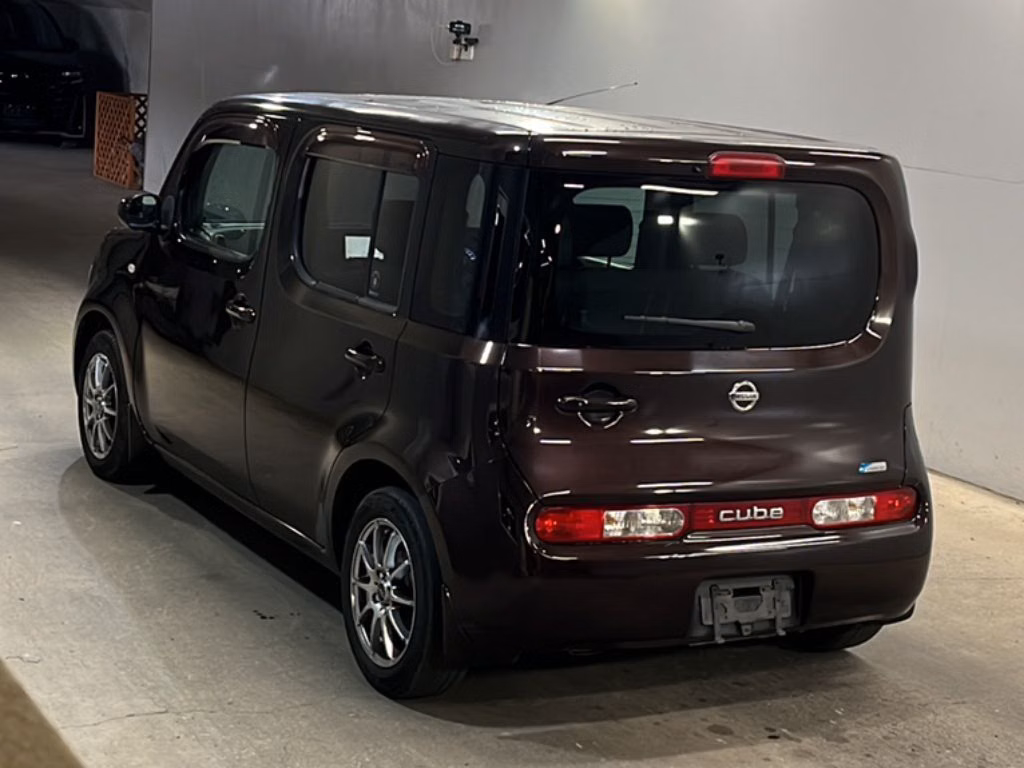 NISSAN CUBE